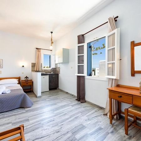 Astoria Apartments Paros Island Exterior photo