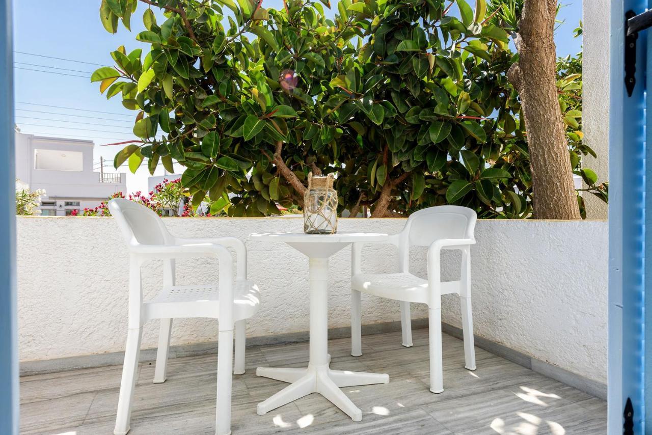 Astoria Apartments Paros Island Exterior photo
