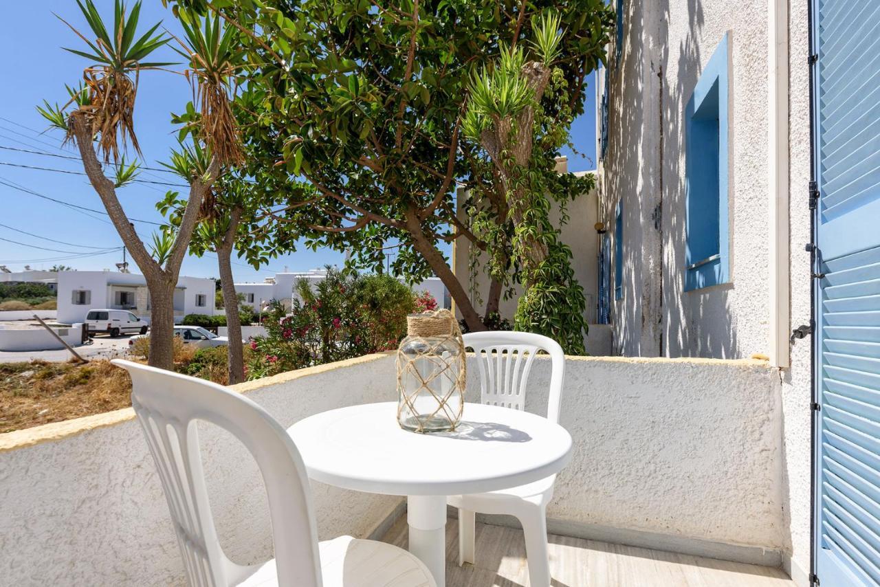 Astoria Apartments Paros Island Exterior photo