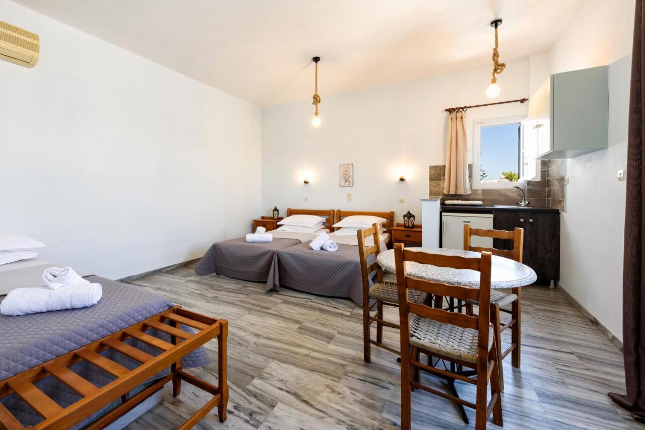 Astoria Apartments Paros Island Exterior photo