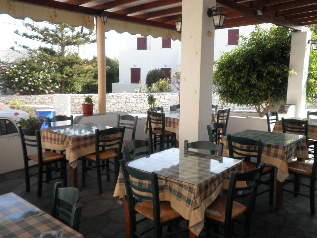 Astoria Apartments Paros Island Exterior photo